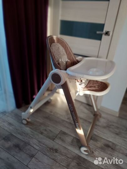 Стул для кормления Berny Basic