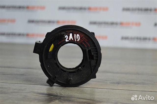 Шлейф подрулевой volkswagen Golf 4