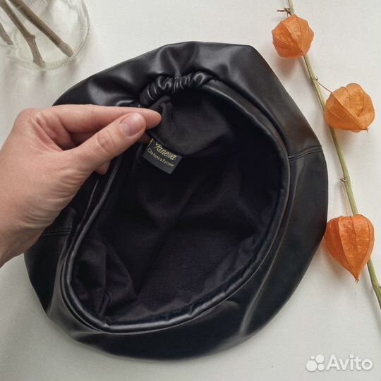 Шапка, берет кожзам