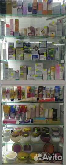 Косметика и парфюмерия avon и oriflame