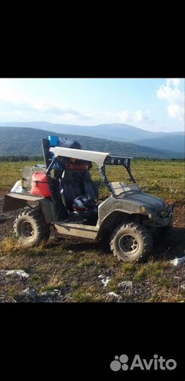 Polaris RZR 800 expedition