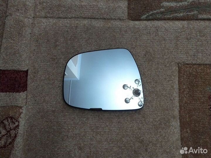 Nissan Qashqai Зеркальный элемент