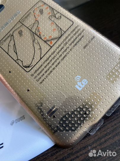 Задняя крышка Samsung galaxy s5 золотой