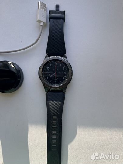 Смарт часы samsung gear s3