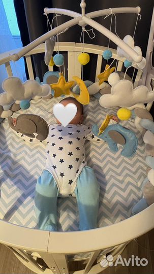 Кроватка с маятником детская круглая