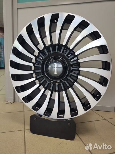 Кованые диски R22 6x135 Lincoln Navigator