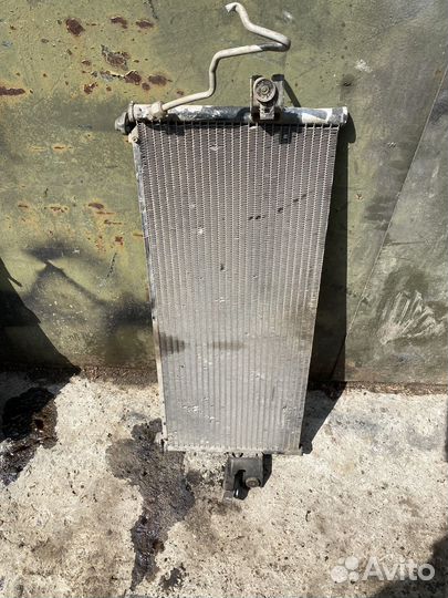 Радиатор кондиционера Nissan Pulsar N15
