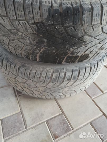 Gislaved NordFrost 100 SUV 235/65 R17