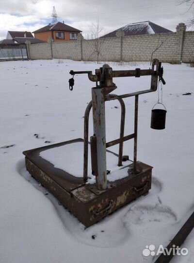 Пчелоинвентарь: Ульи, автоприцеп, весы и пр