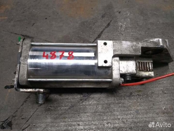 Цилиндр открывания двери Scania 4-Series