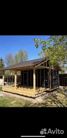 Бригада строителей