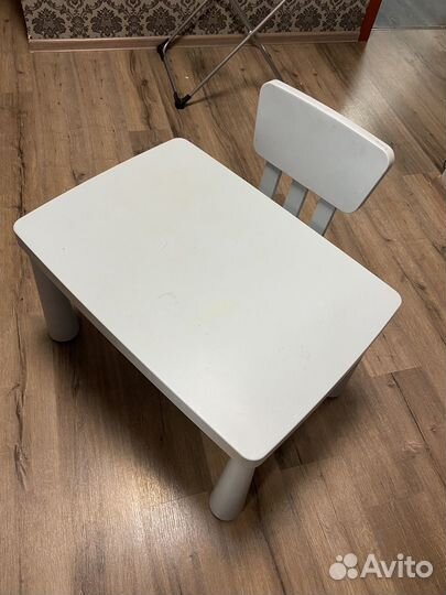 Детский стол и стульчик IKEA