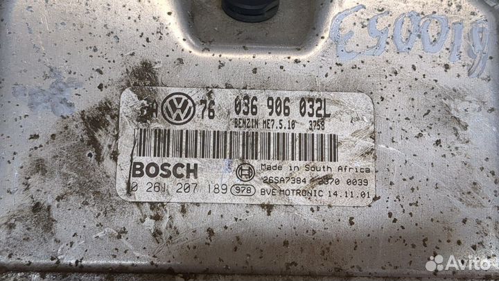 Блок управления двигателем Volkswagen Golf 4, 1998