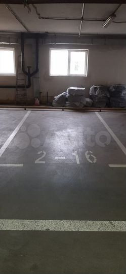 Машиноместо, 12 м²