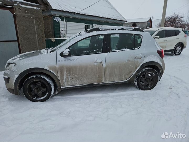 Renault Sandero Stepway 1.6 МТ, 2015, 188 000 км