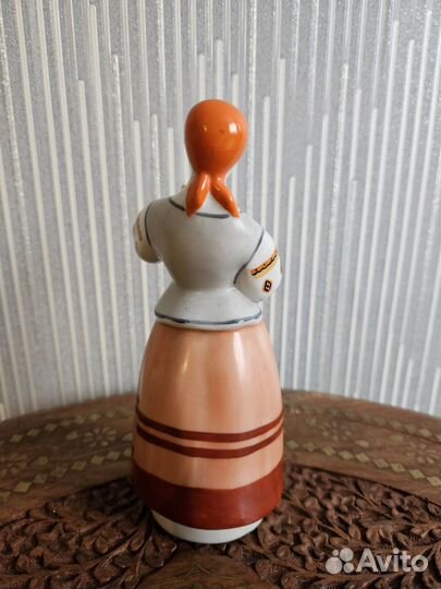 Фарфоровая статуэтка СССР