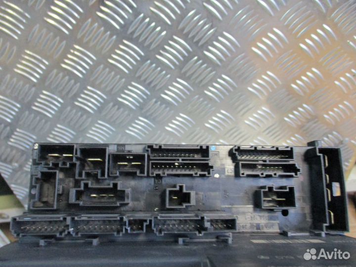 Блок предохранителей SAM Mercedes Benz W210 3.2