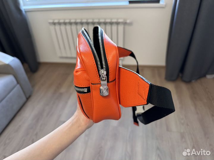 Сумка Louis Vuitton