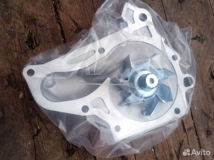 Помпа Тойота Камри