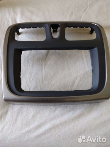 Рамка для Рено логан2