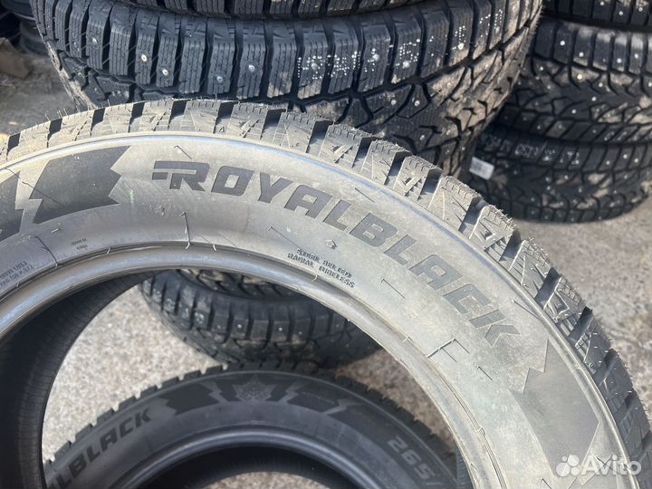 Royal Black Royal Stud II 265/55 R19