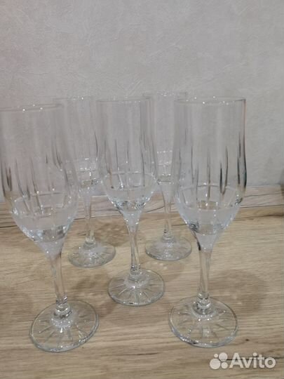 Фужеры для шампанского и вина