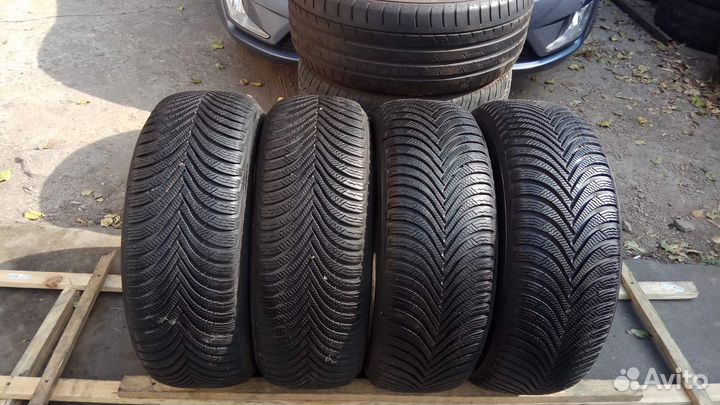 Michelin Alpin 5 205/60 R16 99H