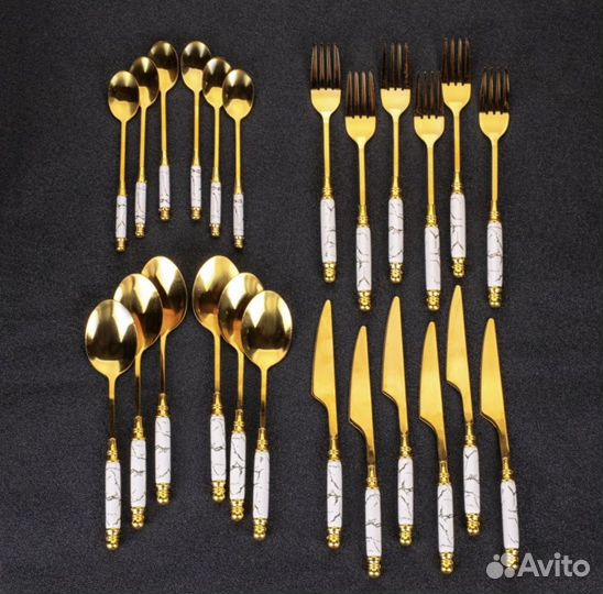 Набор столовых приборов новый