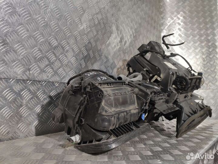 Корпус печки Volkswagen Passat B6 2.0 3C1820003D