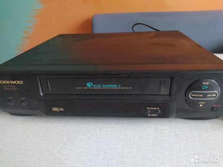 Видеомагнитофон Daewoo