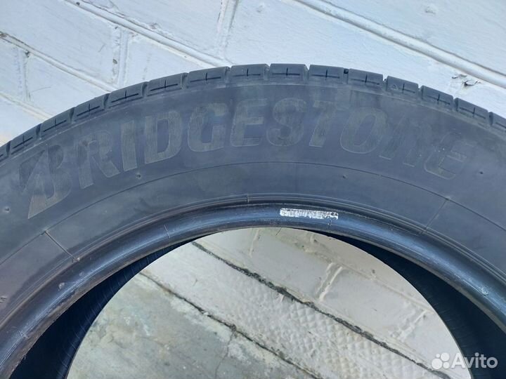 Bridgestone Alenza H/L 33 225/60 R18 100H