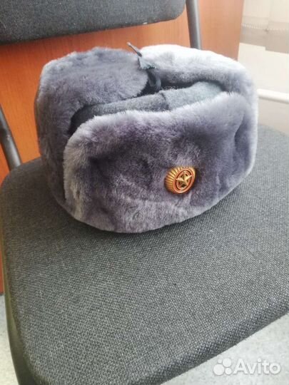 Мужская шапка