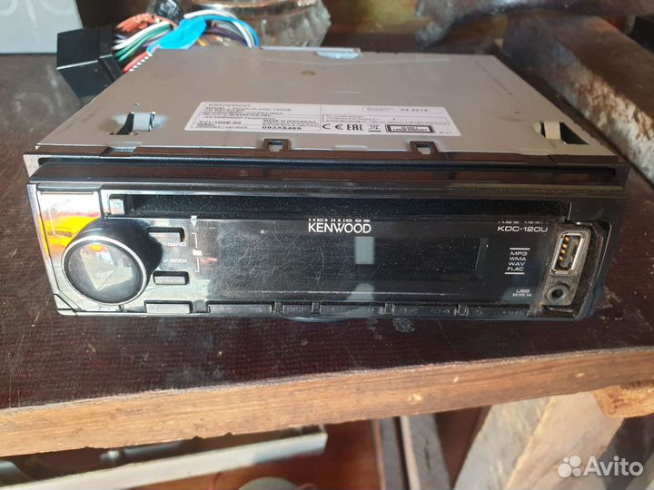Автомагнитола Kenwood kdc-120ub