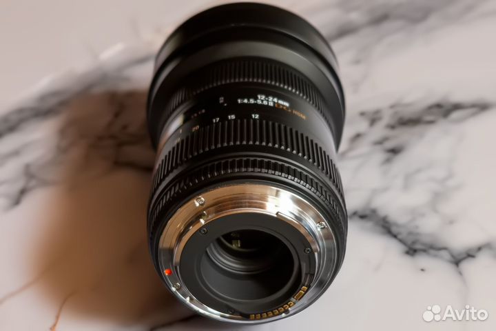 Sigma 12-24 mm f 4.5-5.6 Ef Canon