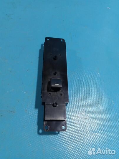 Кнопка стеклоподъемника Land Rover range rover VO