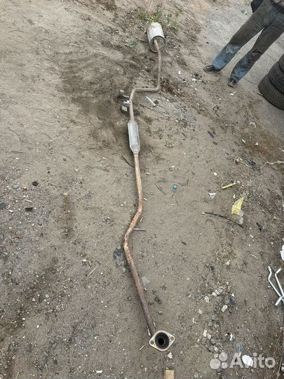 Выхлопная система Renault Logan 2 21 года