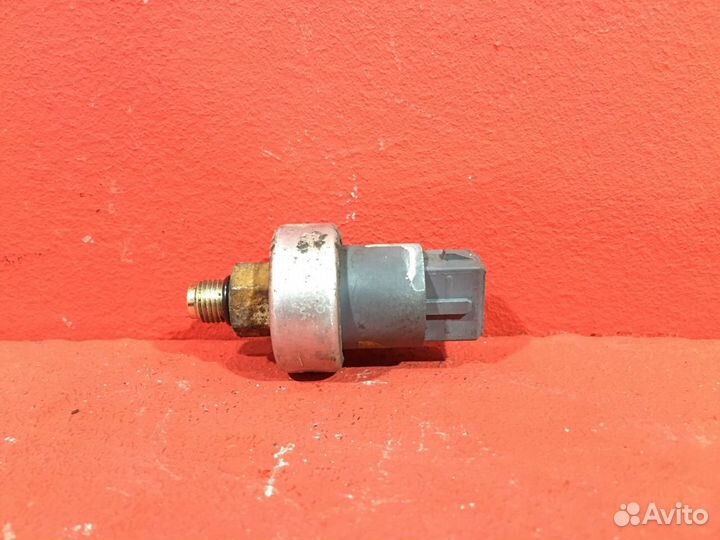Датчик давления масла гидроусилителя Ford Fusion