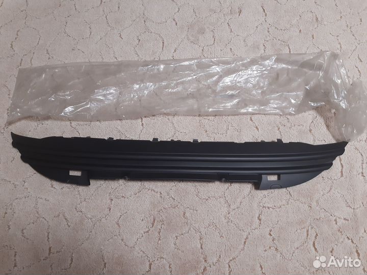 Заглушка на передний бампер Peugeot 308 Пежо 308