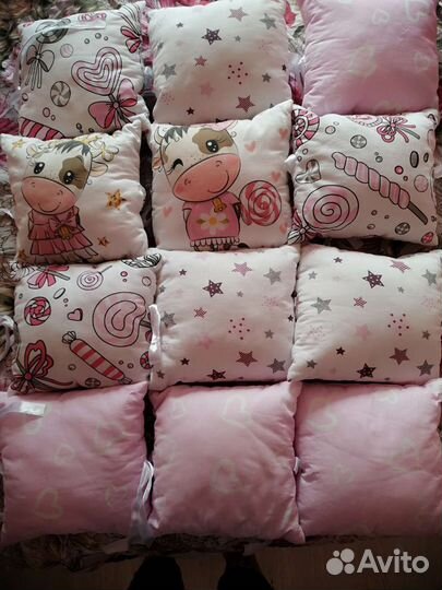 Бортики в детскую кроватку для девочки