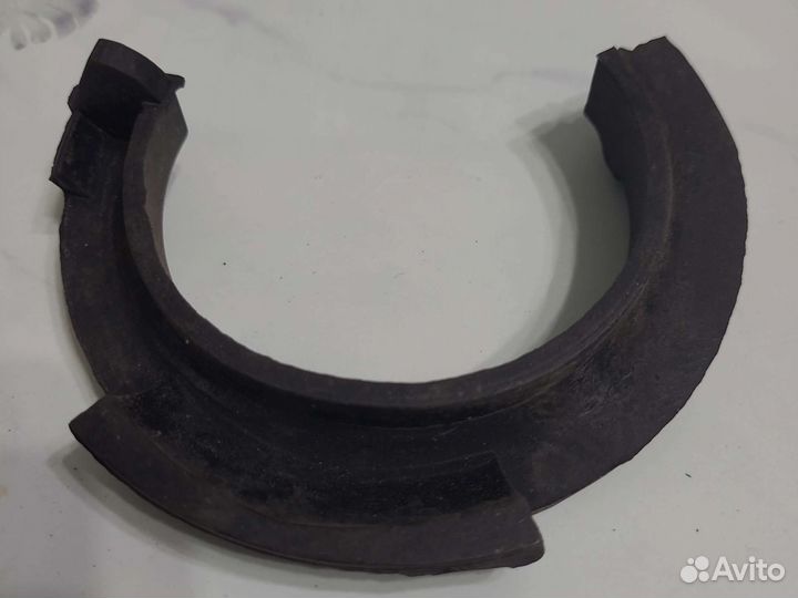 BMW 31336764372 Прокладка пружины передней (2 шт.)