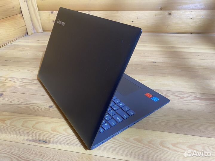Игровой ноутбук Lenovo 4ядра/2видеокарты/8gb/950gb