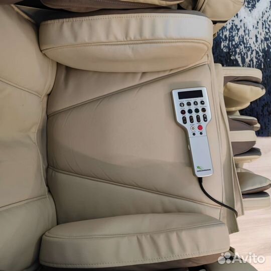 Массажное кресло inada