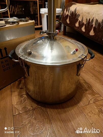 Дистиллятор / самогонный аппарат