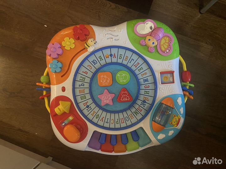 Развивающий музыкальный столик