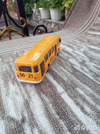 Игрушки машинки