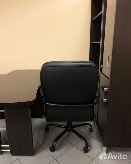 Офисное компьютерное кресло руководителя См 531015