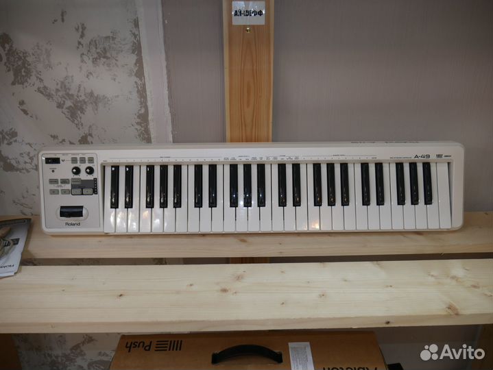 Roland A-49 Midi-Клавиатура Ай-Шефф