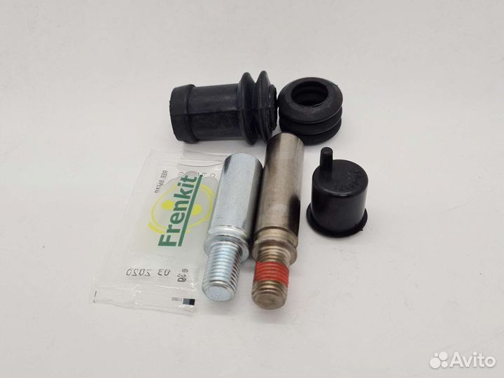 Направляющие переднего суппорта Mazda 6 GG Мазда 6