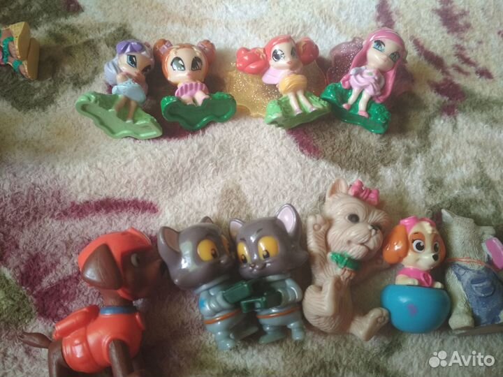 Феи и другие герои из киндера