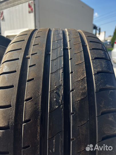 Windforce Catchfors UHP 245/35 R20 и 275/30 R20